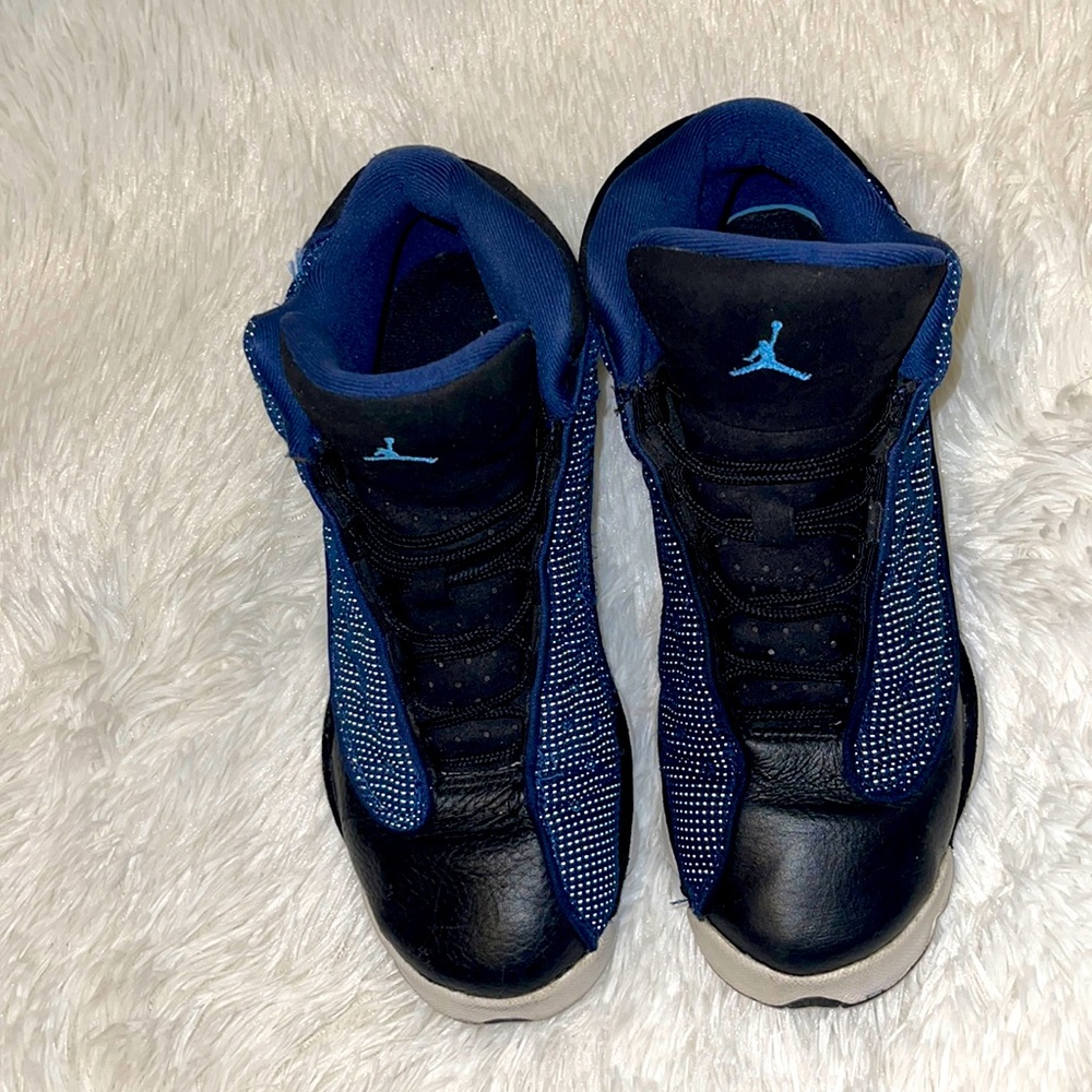 “ NaVy “ Air Jordan 13  RetRo “ Brave Blue “ (Navy, Black , White) Size US 6.5Y